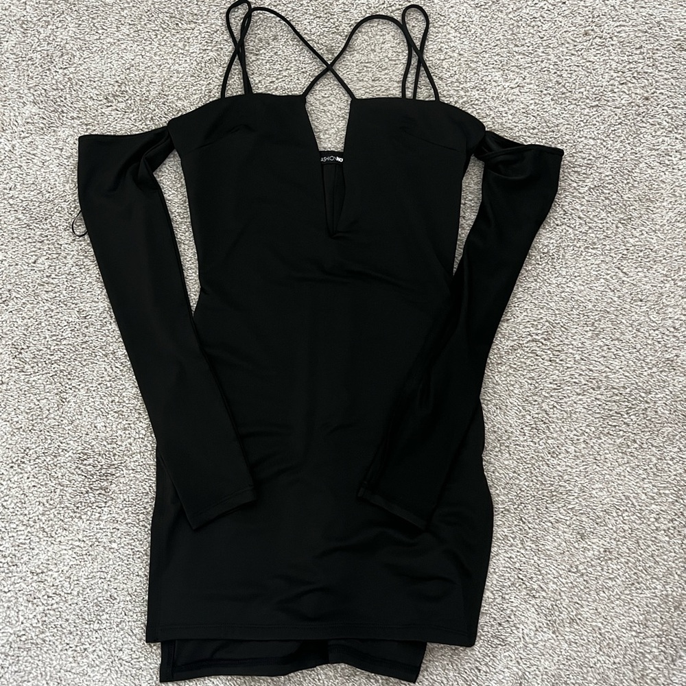 Black strappy long sleeve dress - Picture 7 of 7